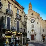 Casa Della Luna Bari